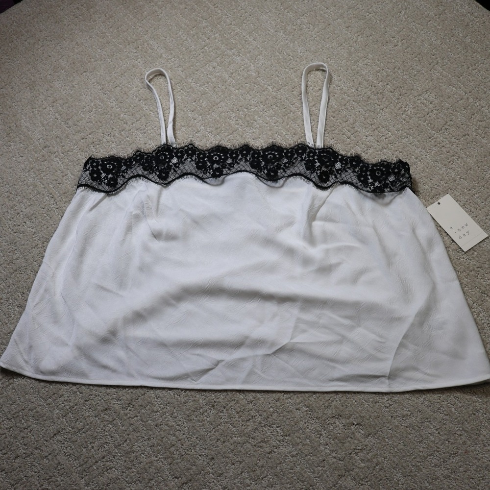 A New Day Cream Lace Trim Camisole Top XXL Sleeveless Recycled Polyester